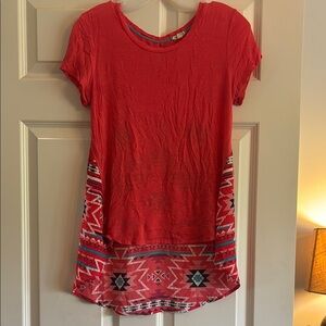 Eyeshadow Coral Top with Aztec print
